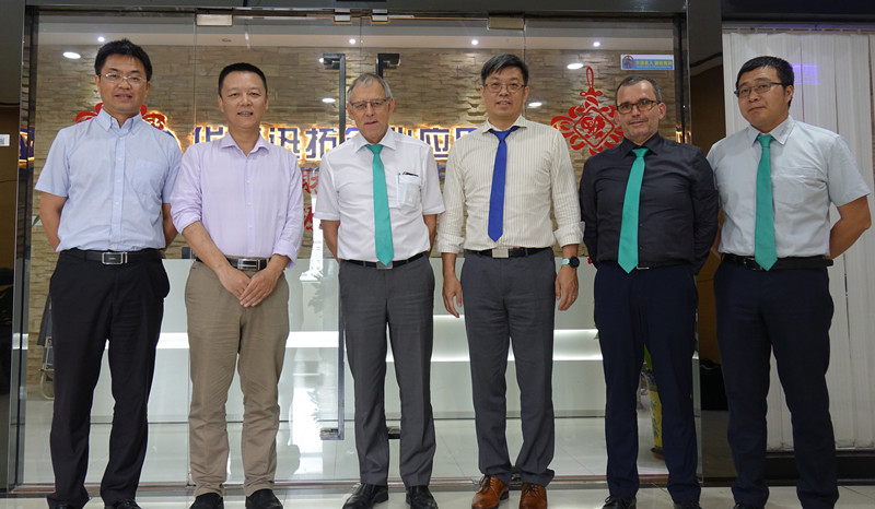 注塑设备顶级供应商，德国ARBURG专家组到访通宝TB888